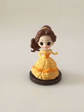 🌟Pick Any 2/$14 Sale Belle Figurine